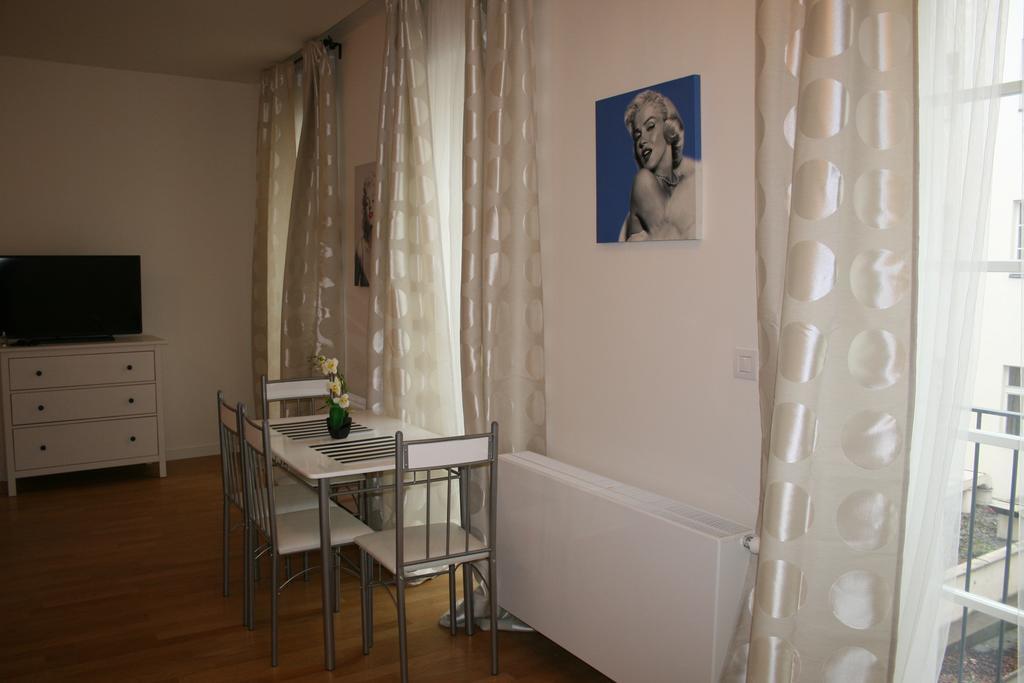 Apartment Marilyn Prague Phòng bức ảnh