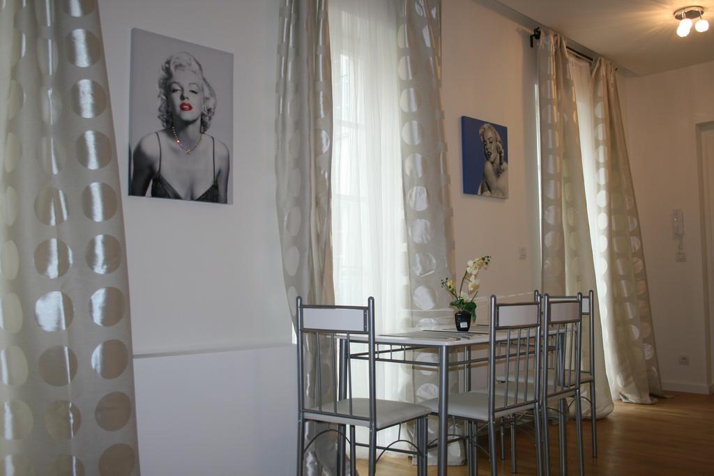 Apartment Marilyn Prague Phòng bức ảnh